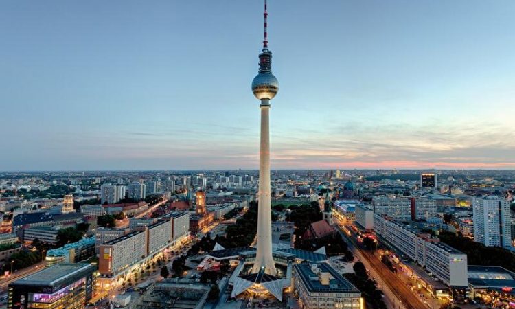 Na slici je grad Berlin