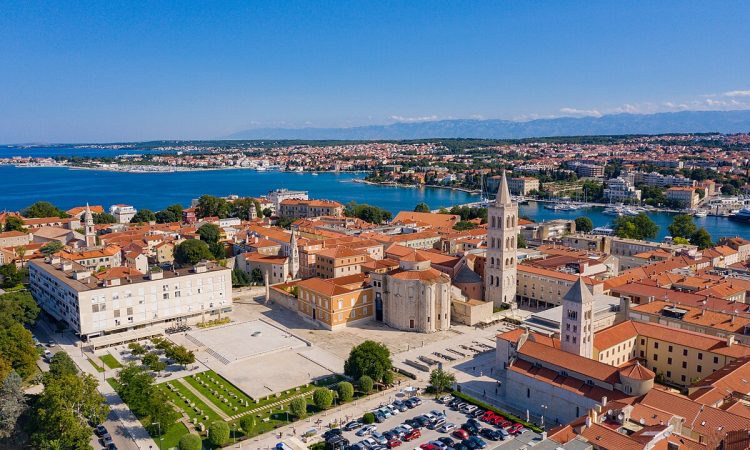 na slici je zadar