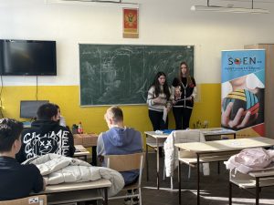 Mladiinfo Montenegro je 23. januara 2026. godine, kroz projekat PlaNET SOEN 4.0 (PlaNET Social Enterprise 4.0), realizovala radionicu „Čas mladih lidera“ u prostorijama JU Gimnazija „Miloje Dobrašinović“ u Bijelom Polju.