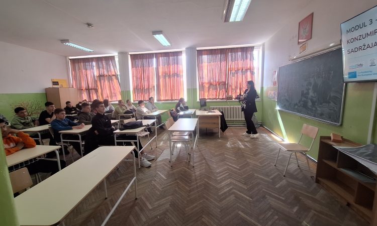 Održana radionica o medijskoj pismenosti u JU OŠ „Braća Ribar“