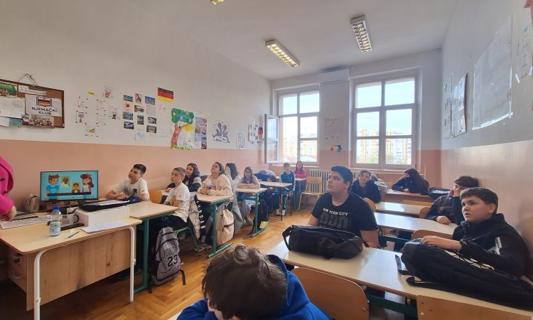 m!M predstavila Erasmus+ prilike učenicima OŠ „Milorad Musa Burzan“